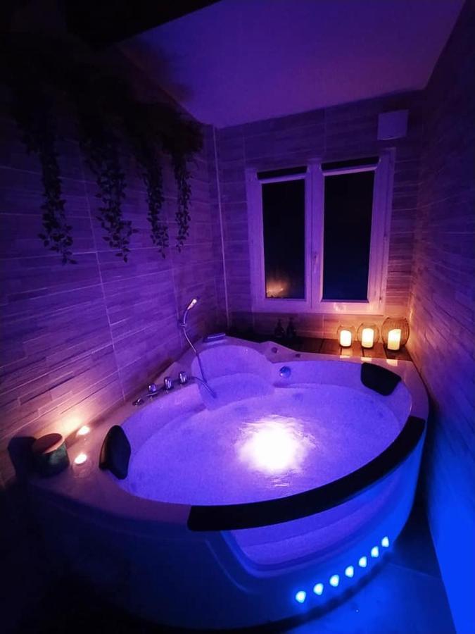 קוז'-לה-פה A L'Oree Des Pins - Gite Et Spa De 30 M2- Home Cinema Et Massage En Sup מראה חיצוני תמונה